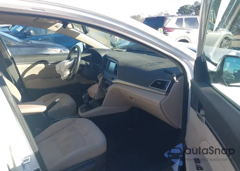 2018 Hyundai Elantra Value Edition z USA, uszkodzony, nr VIN 5NPD84LF7JH341899